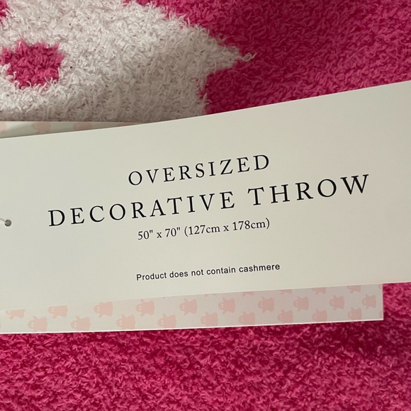 NEW Cupcakes & Cashmere PINK GHOST Throw 👻💗 viral fuzzy blanket tik tok - Picture 2 of 7